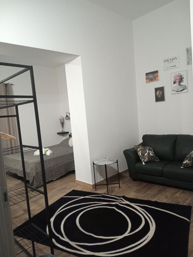 Living G Room Cagliari Eksteriør bilde