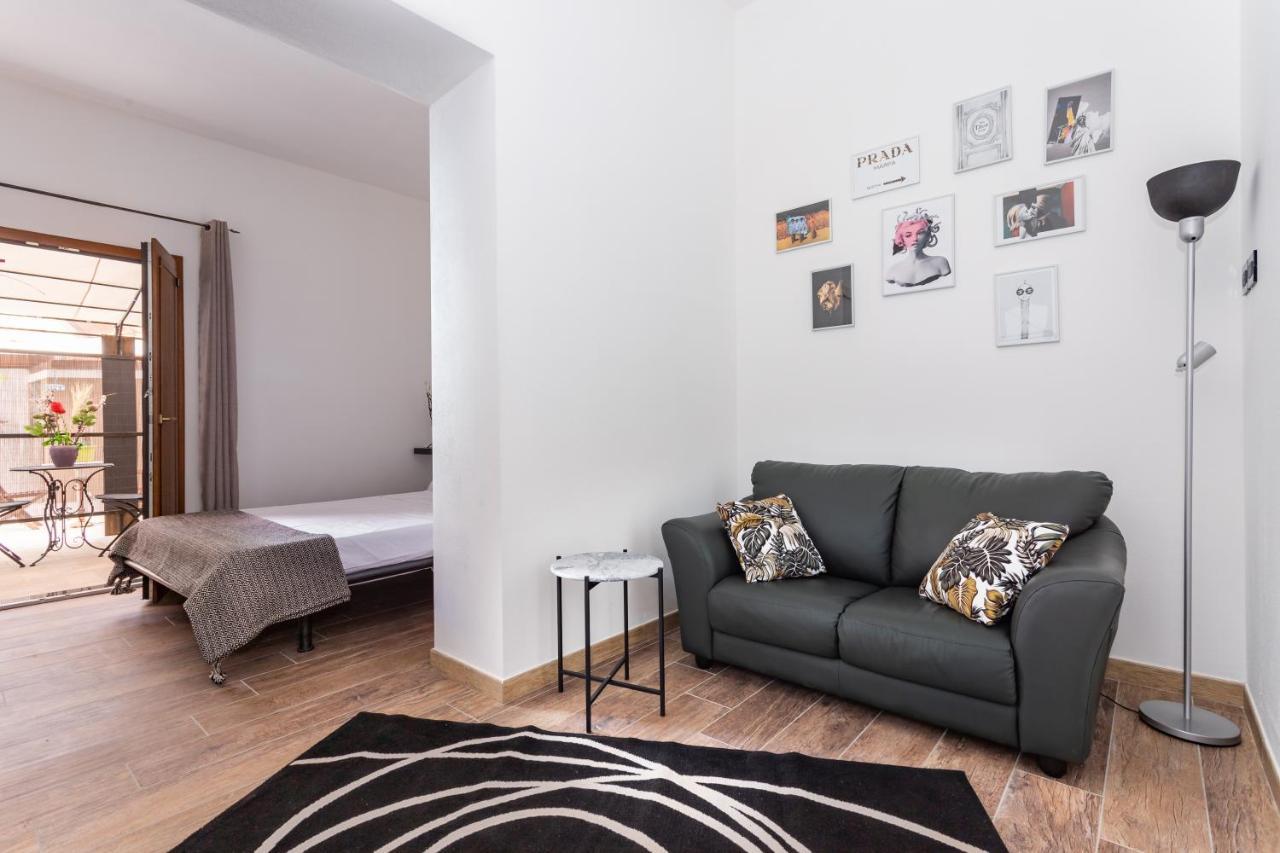 Living G Room Cagliari Eksteriør bilde